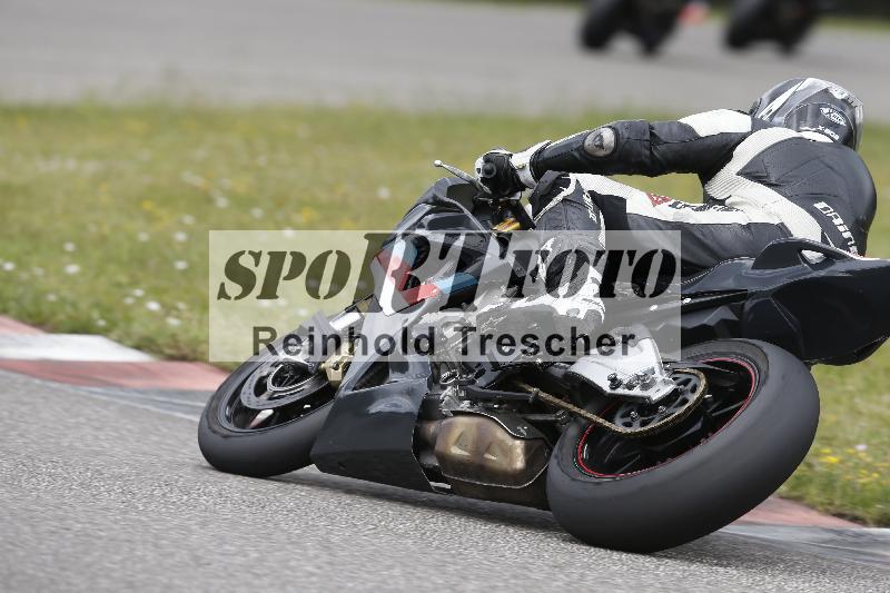 /Archiv-2025/22 06.06.2025 DISCOVER the BIKE ADR/Race 3 rot/backside